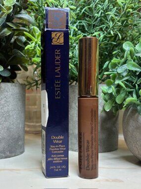 Brand New Double Wear Stay-in-Place Flawless Wear Concealer- 7C Ultra Deep Cool